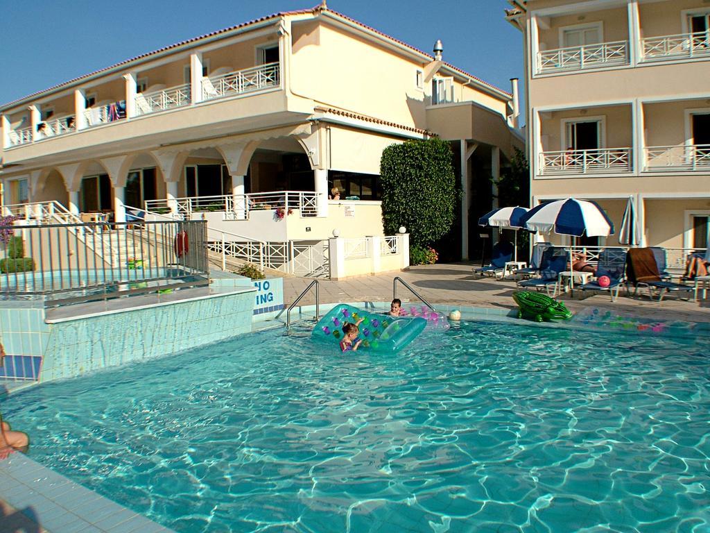 Roseland Hotel Мармари Екстериор снимка